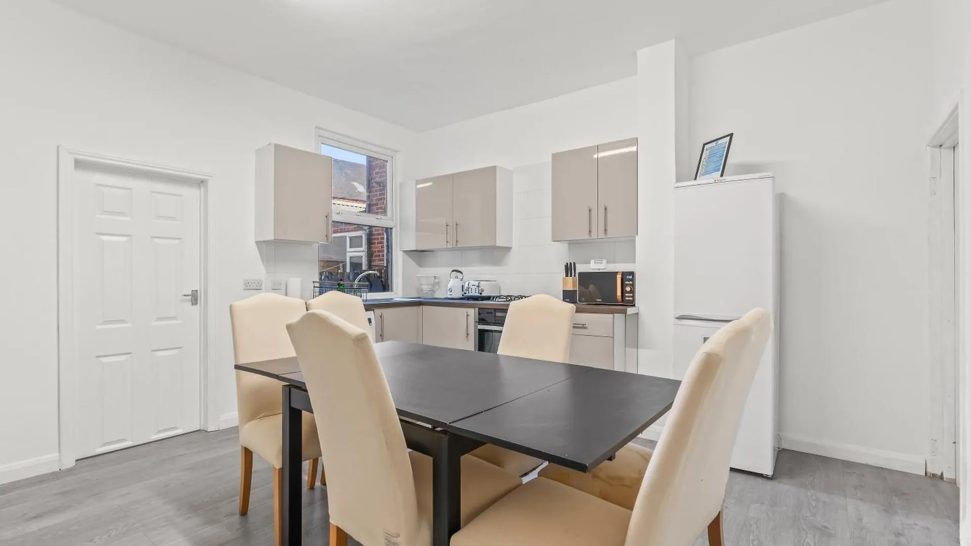 The Major Oak House II Spacious For Family And Teams Nottingham